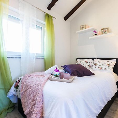 Apartments Mazijini Dvori Zadar Eksteriør bilde