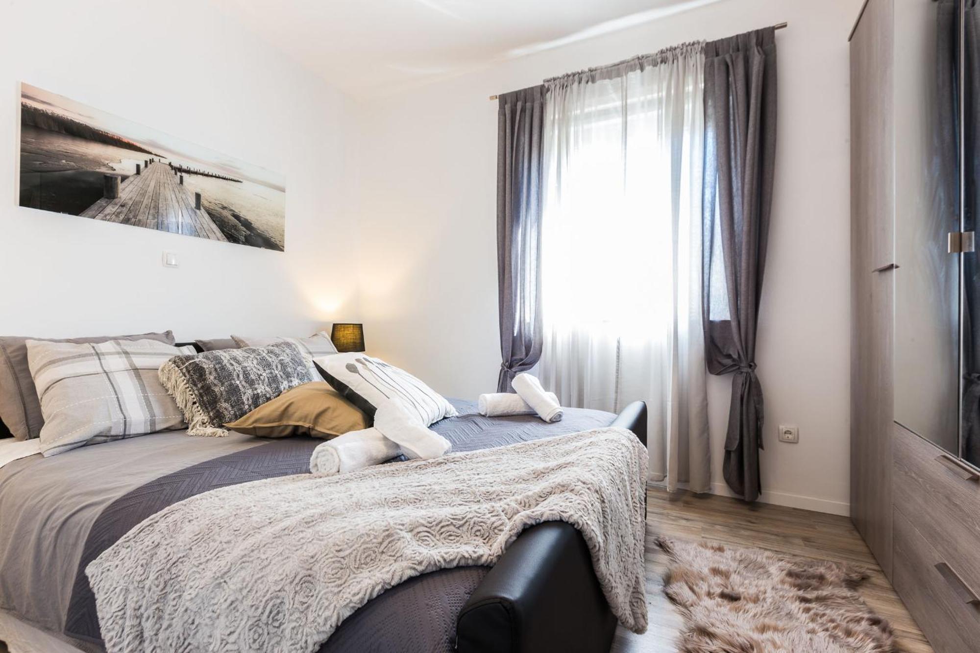 Apartments Mazijini Dvori Zadar Eksteriør bilde