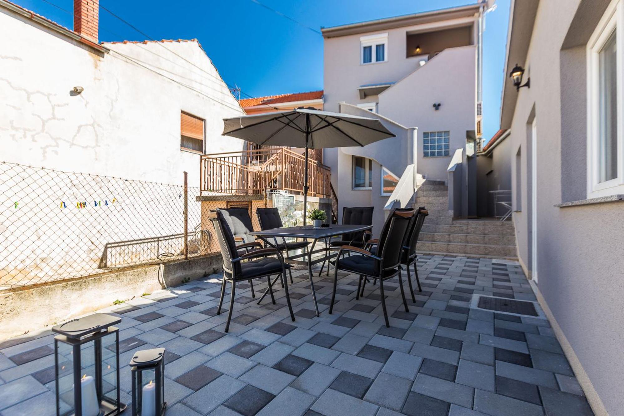 Apartments Mazijini Dvori Zadar Eksteriør bilde